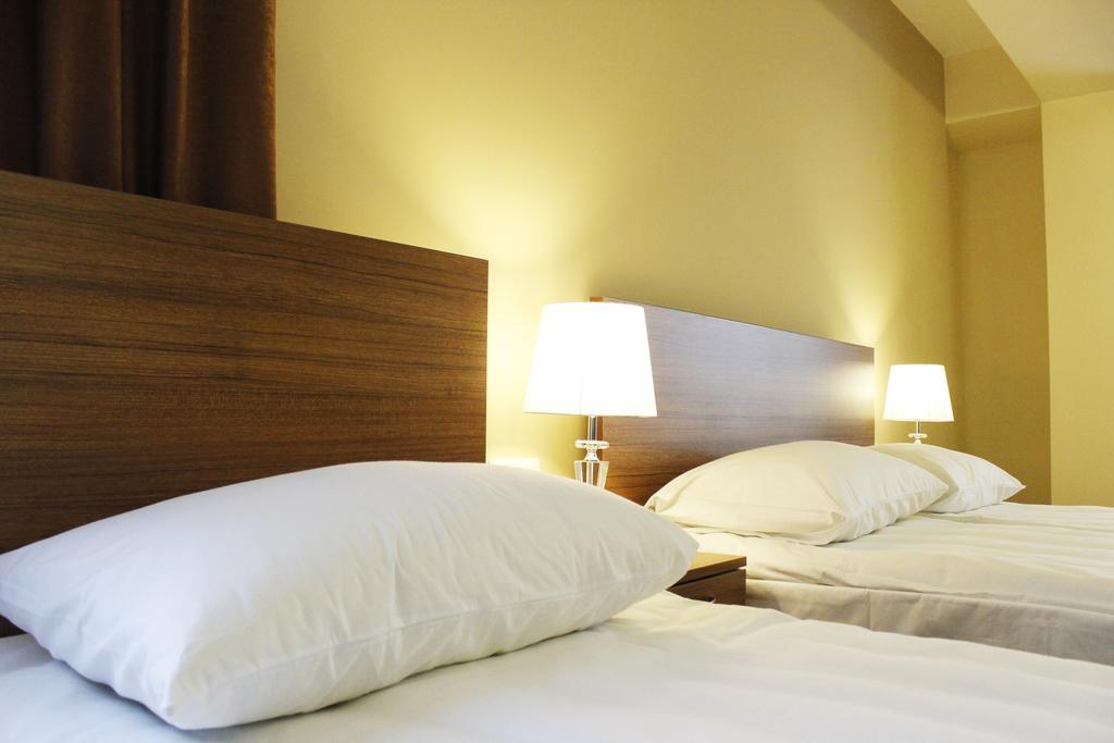 5Th Floor Guest House Yerevan Ngoại thất bức ảnh
