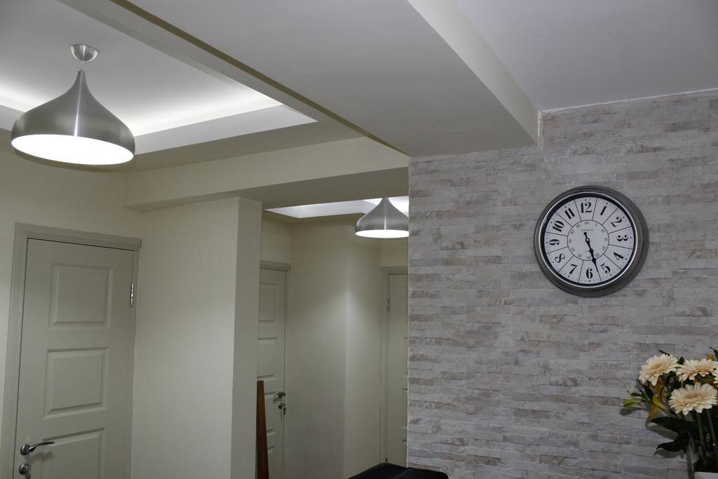 5Th Floor Guest House Yerevan Ngoại thất bức ảnh