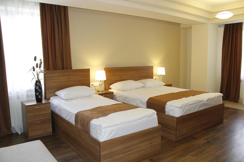 5Th Floor Guest House Yerevan Phòng bức ảnh