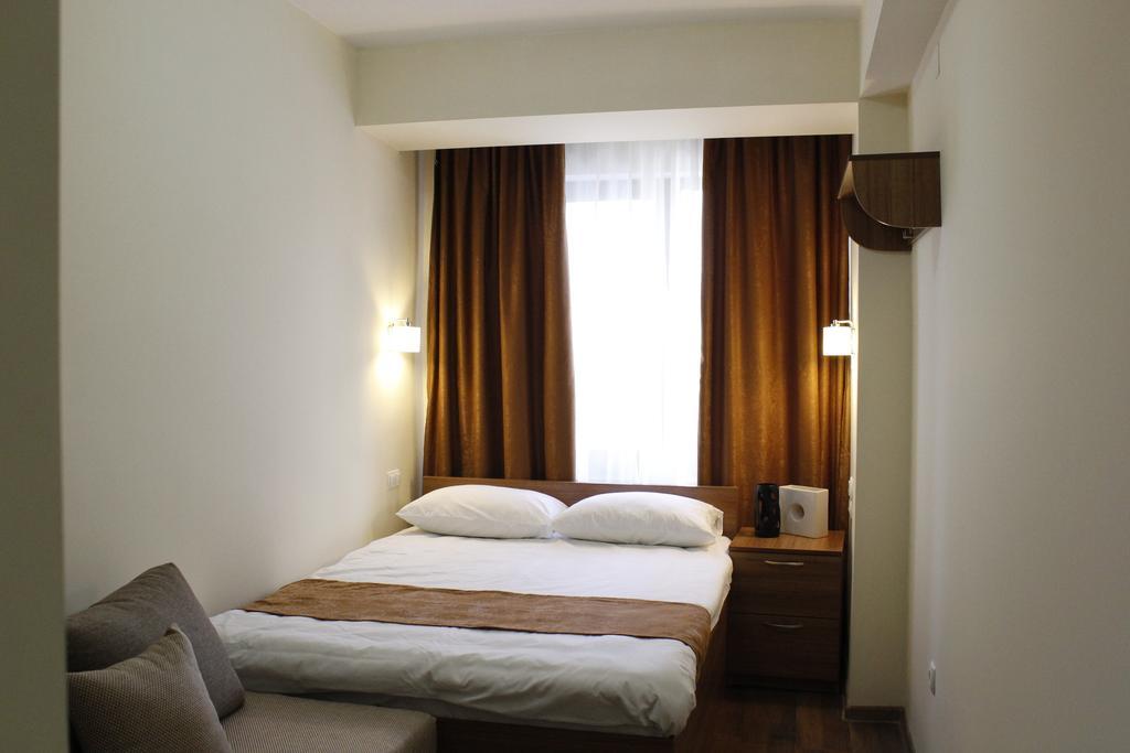5Th Floor Guest House Yerevan Phòng bức ảnh