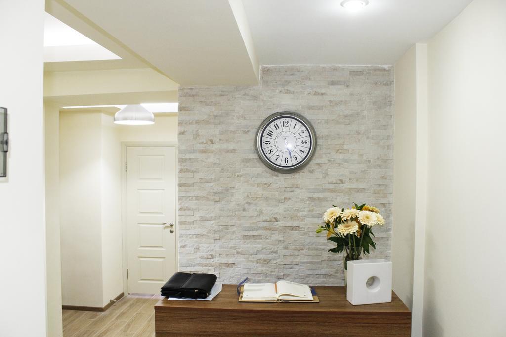 5Th Floor Guest House Yerevan Ngoại thất bức ảnh