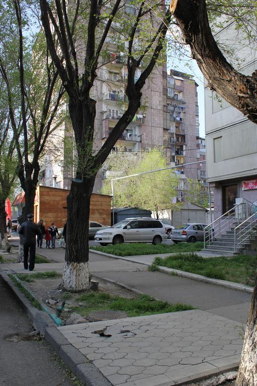 5Th Floor Guest House Yerevan Ngoại thất bức ảnh